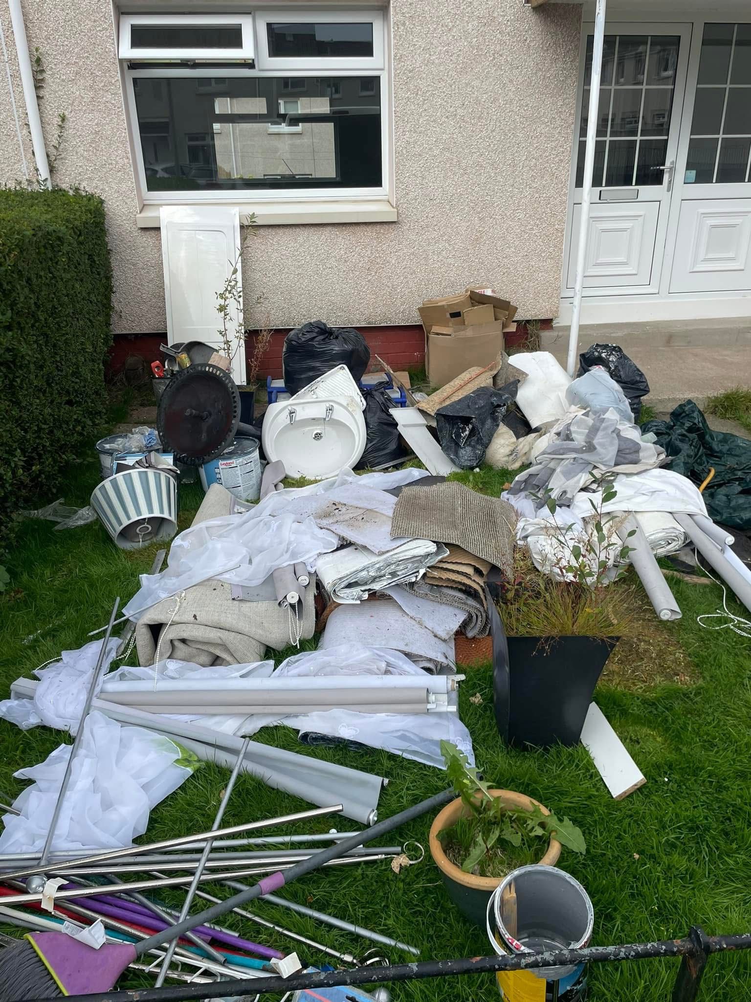 d9718306-76b4-4e97-85c5-6508bb1e7102